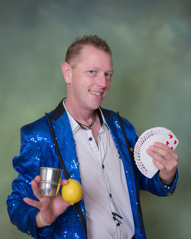 <img> Dallas magician Kendal Kane para fiestas de cumpleanos familia